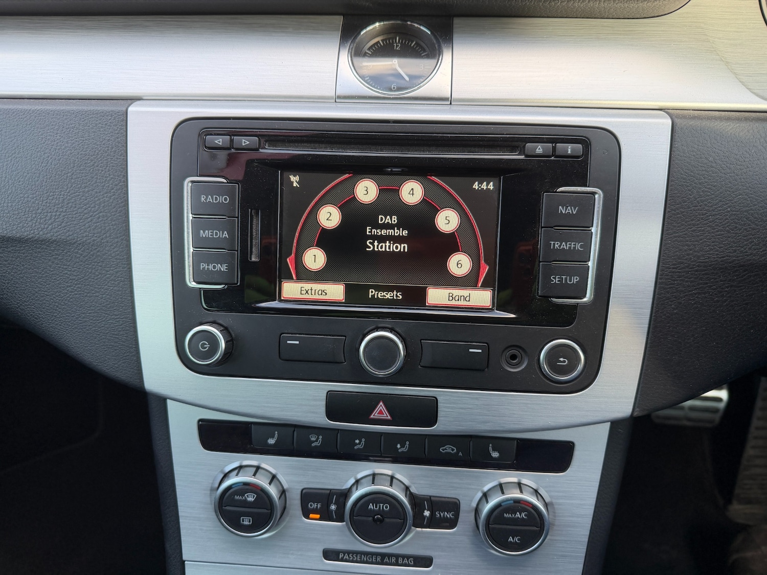 Used Volkswagen Passat 2013 for sale - 78108832: Photo 19