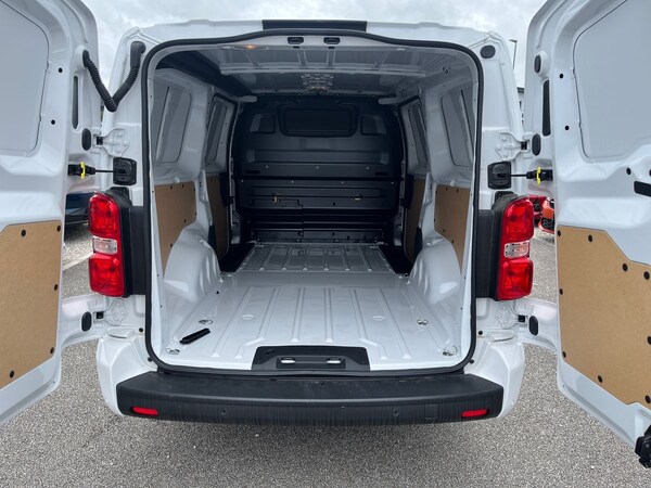 Used Vauxhall Vivaro 2024 for sale - 75256866: Photo 20