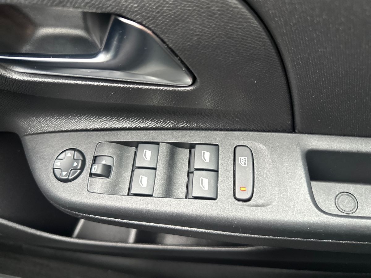 Used Vauxhall Corsa 2024 for sale - 76413795: Photo 13