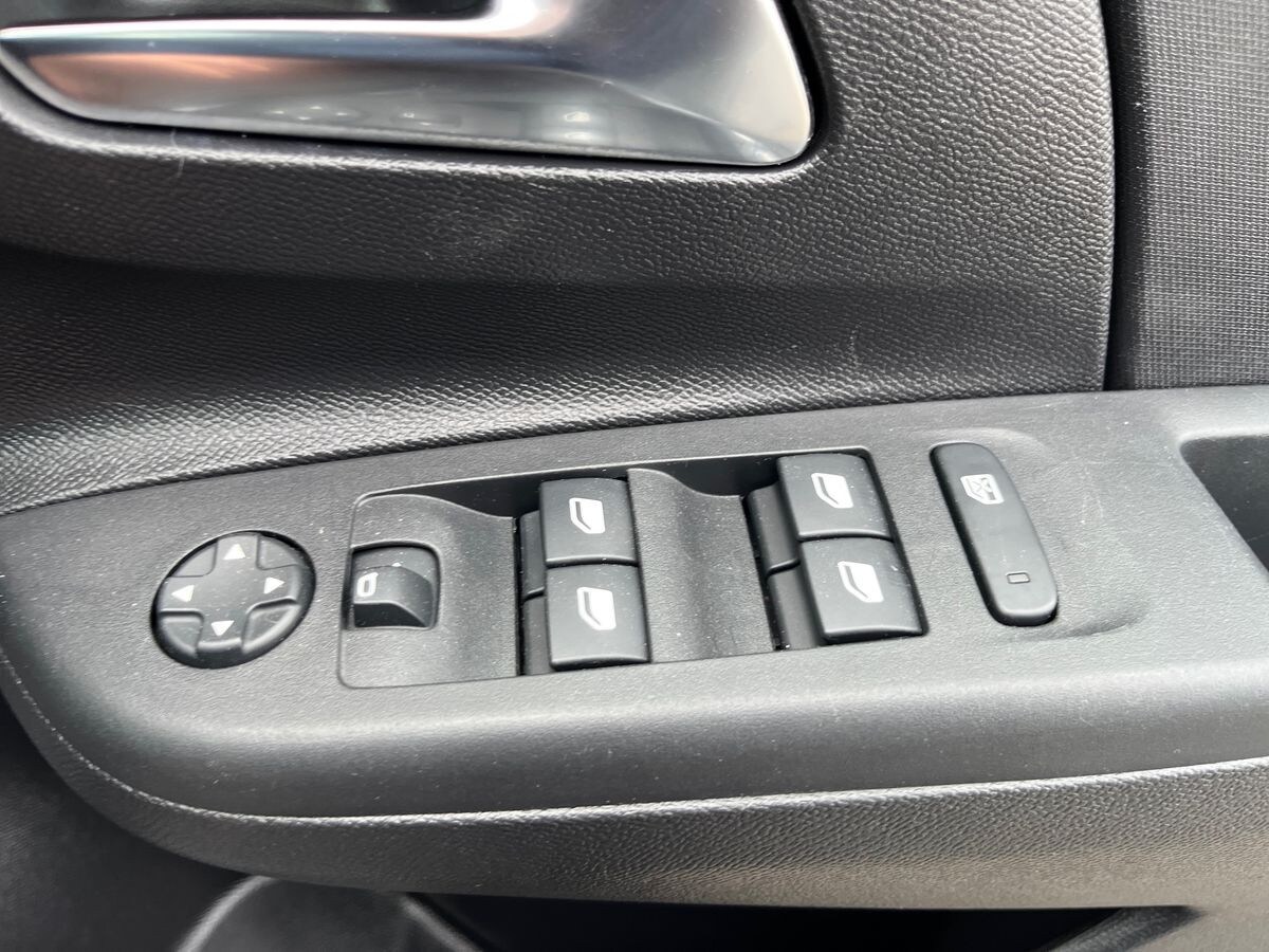 Used Vauxhall Corsa 2024 for sale - 76413616: Photo 14