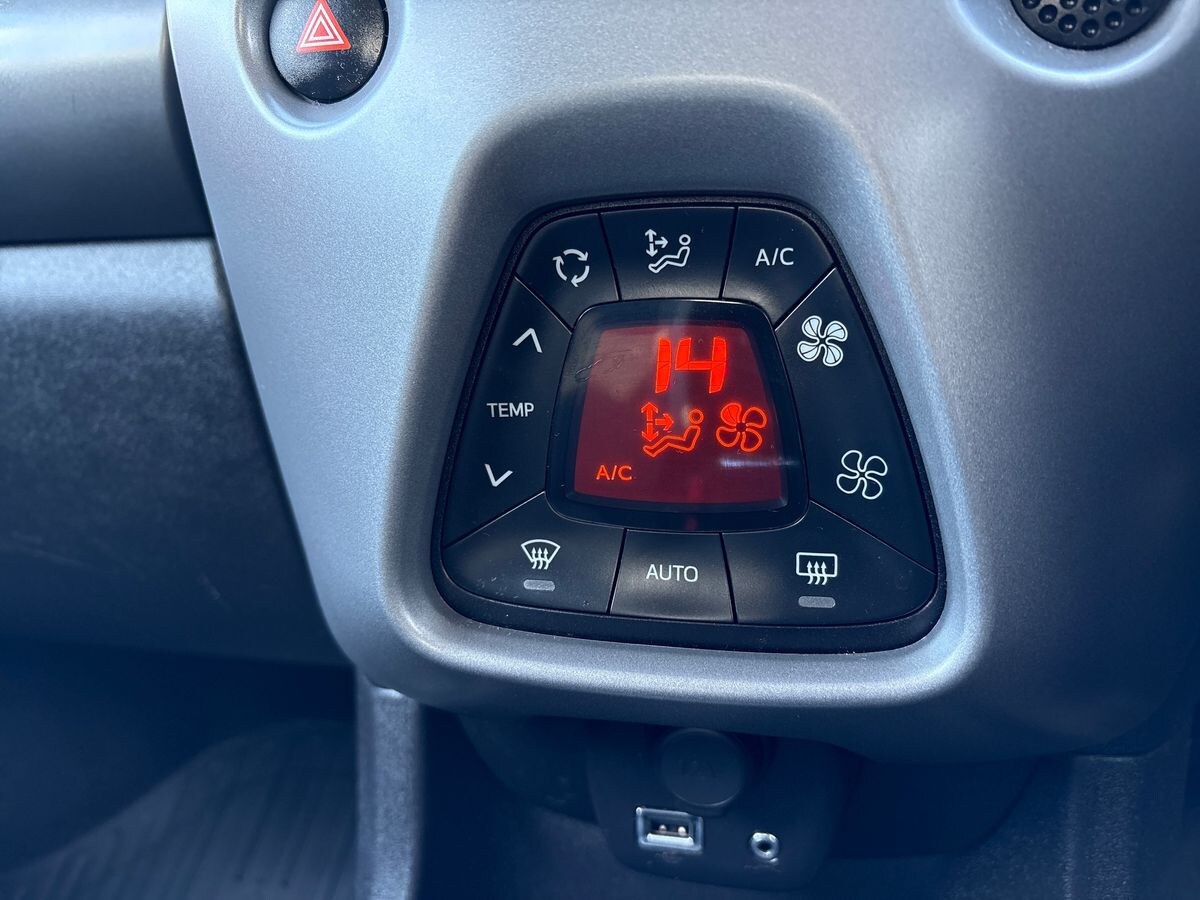 Used Toyota AYGO 2019 for sale - 77409849: Photo 13