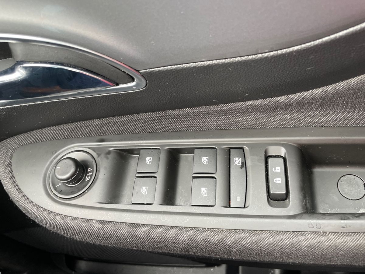 Used Vauxhall Mokka 2016 for sale - 76963747: Photo 14