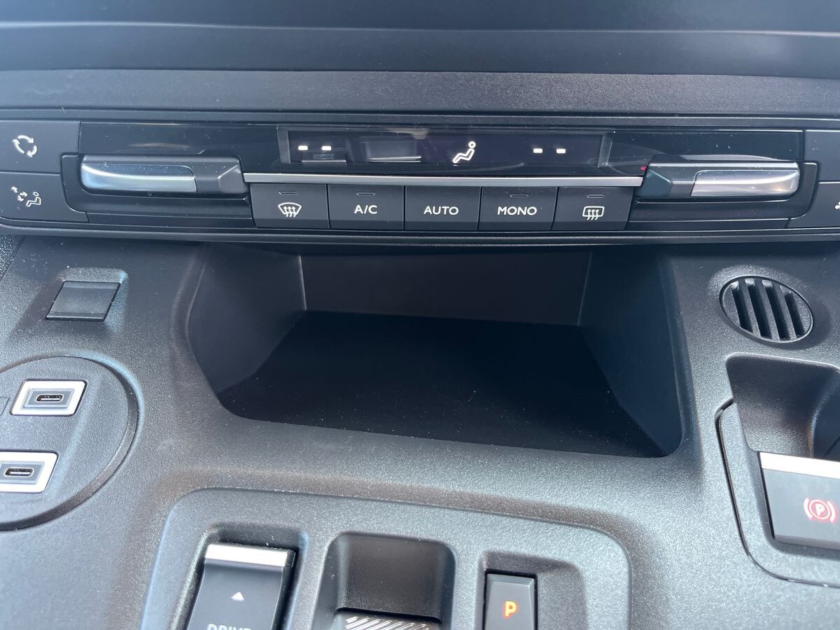 Used Vauxhall Combo Life Electric 2024 for sale - 76115414: Photo 13