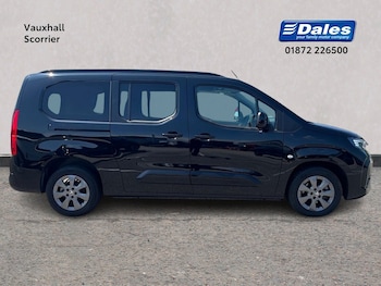 Used Vauxhall Combo Life Electric 2024 for sale - 76115414: Photo 3