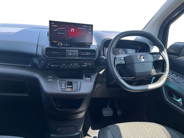 Used Vauxhall Combo Life Electric 2024 for sale - 76115414: Photo 9