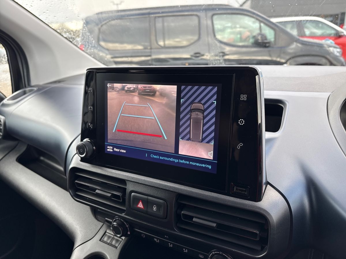 Used Peugeot Rifter 2022 for sale - 76606102: Photo 16