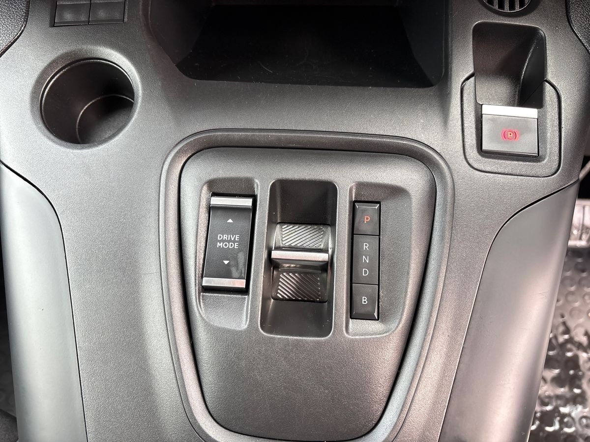 Used Peugeot Rifter 2022 for sale - 76606102: Photo 24