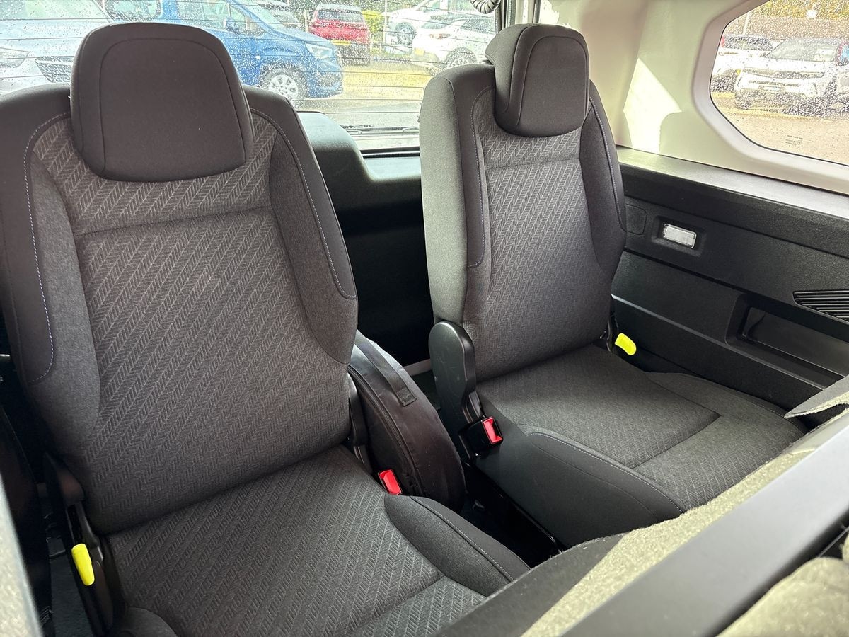 Used Peugeot Rifter 2022 for sale - 76606102: Photo 28