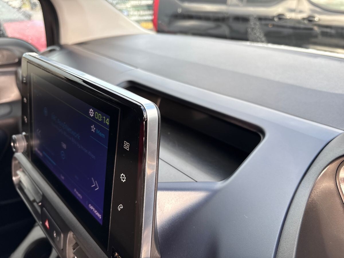 Used Peugeot Rifter 2022 for sale - 76606102: Photo 37