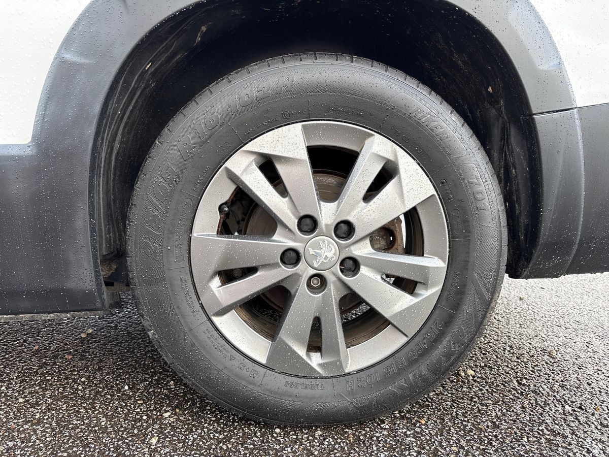 Used Peugeot Rifter 2022 for sale - 76606102: Photo 6