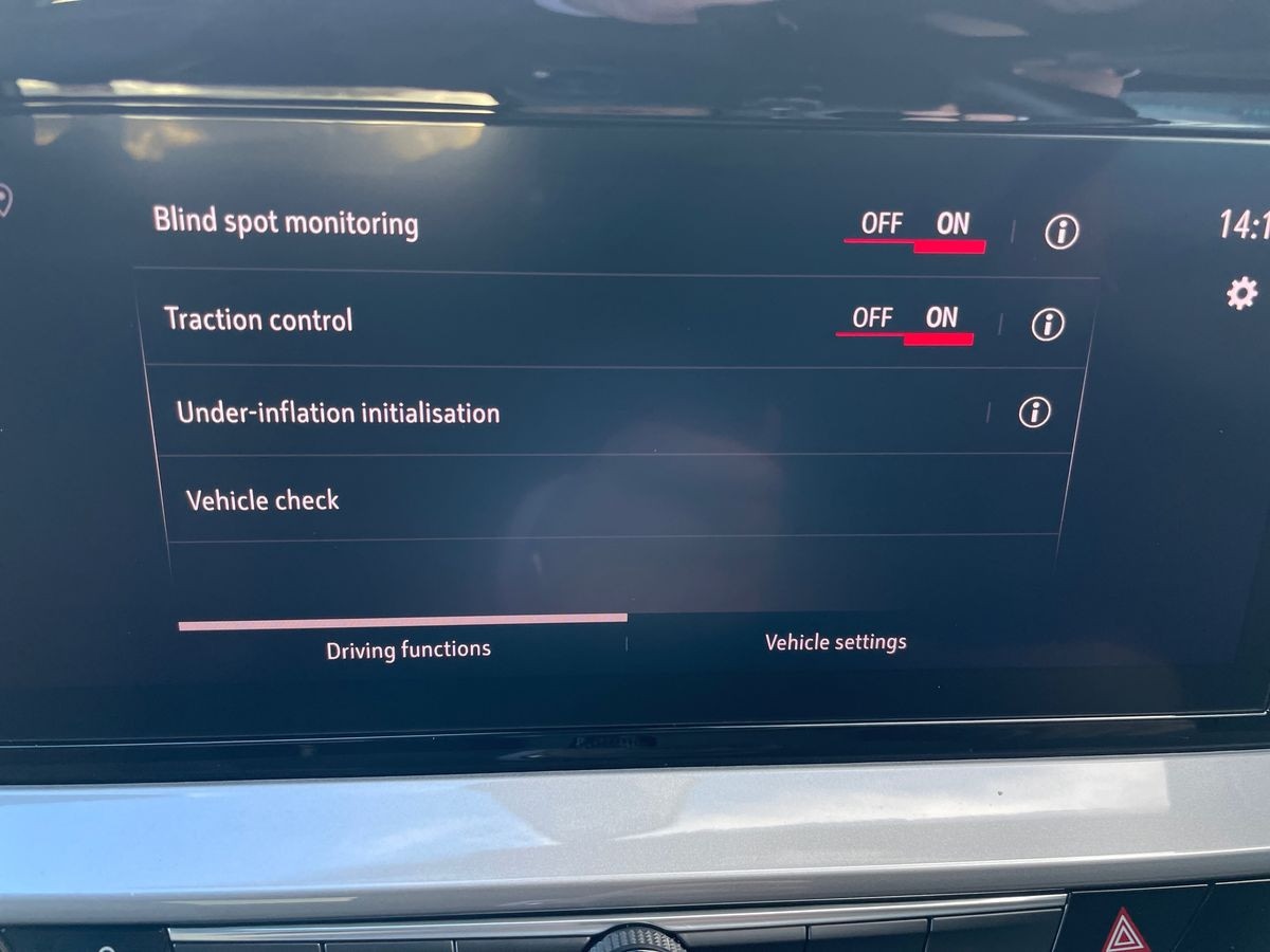 Used Vauxhall Mokka 2022 for sale - 76630450: Photo 32