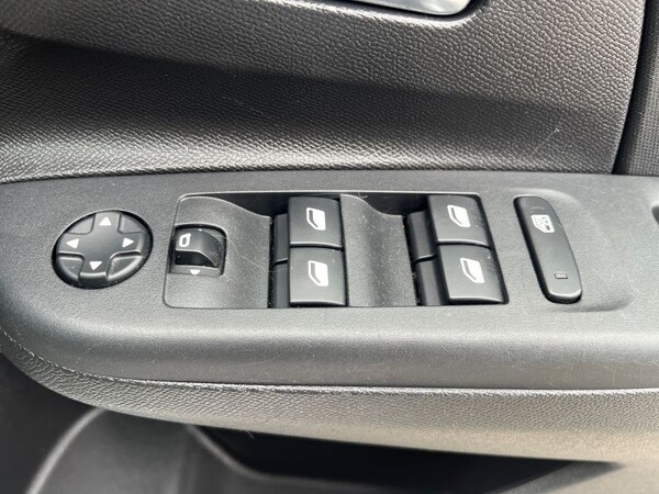 Used Vauxhall Corsa 2023 for sale - 75413342: Photo 13