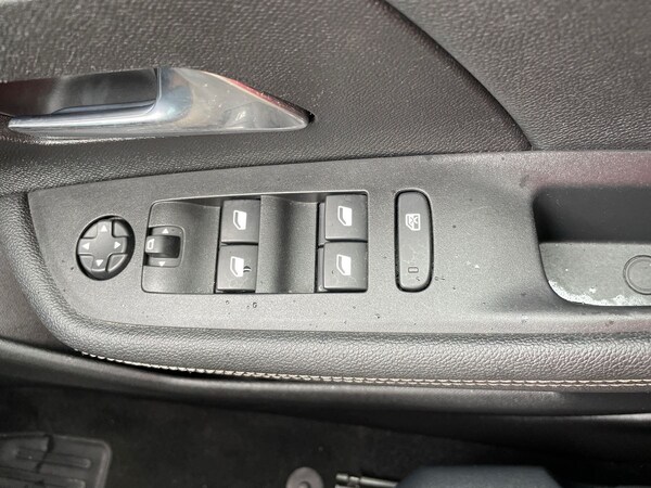 Used Vauxhall Mokka 2023 for sale - 75325899: Photo 13