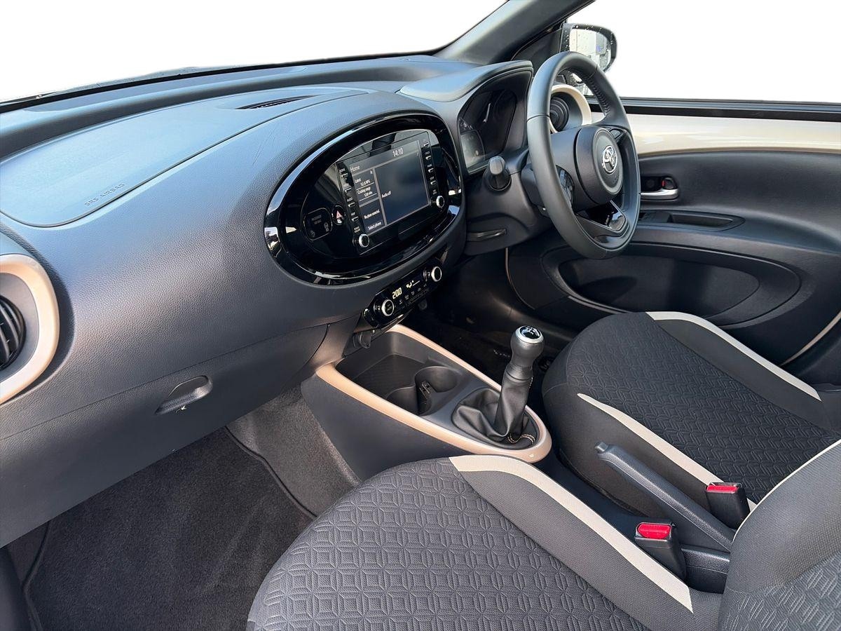 Used Toyota Aygo X 2022 for sale - 76897313: Photo 11