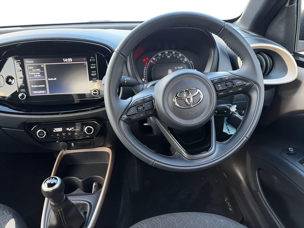 Used Toyota Aygo X 2022 for sale - 76897313: Photo 9