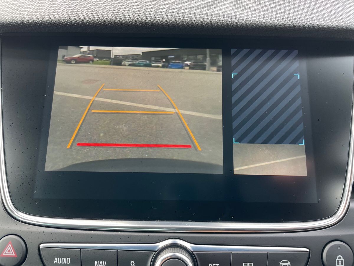 Used Vauxhall Crossland 2022 for sale - 75976209: Photo 16