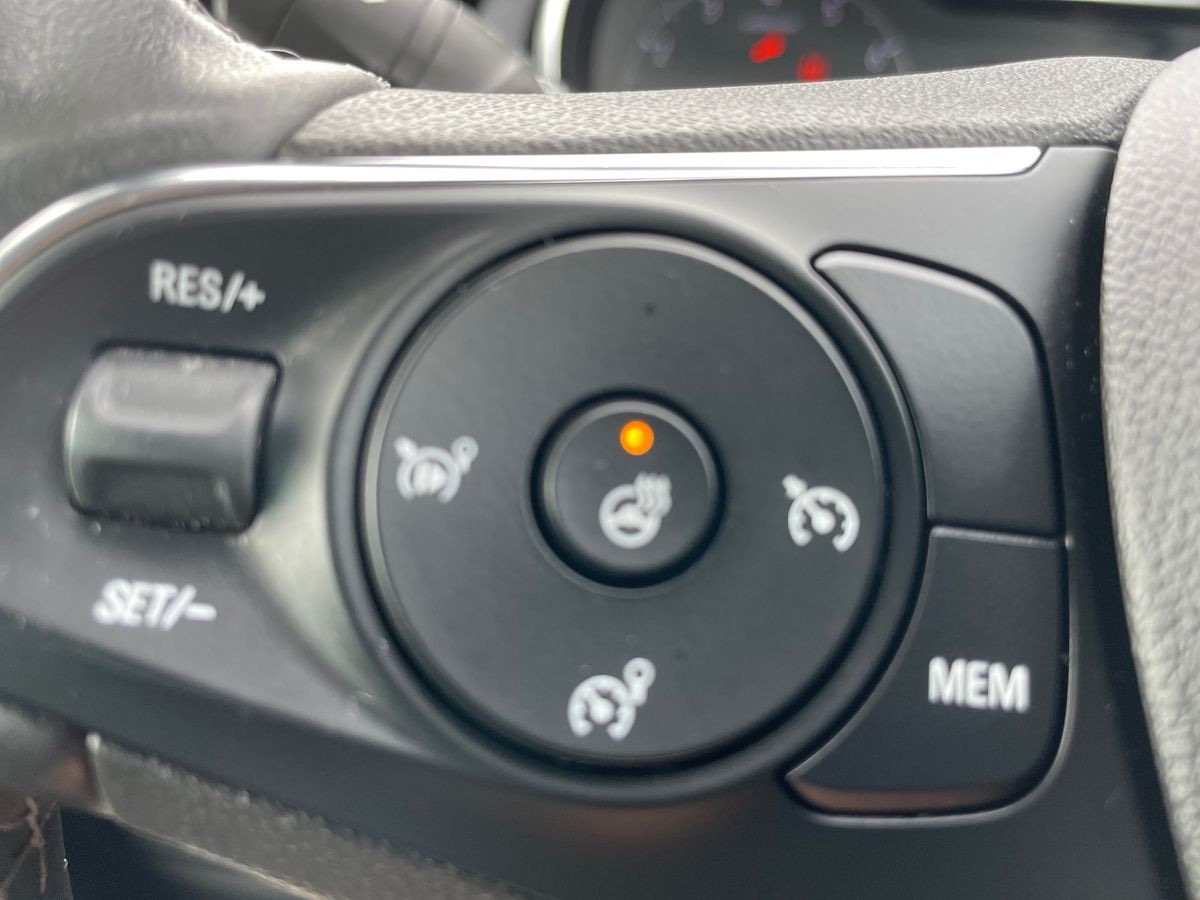 Used Vauxhall Crossland 2022 for sale - 75976209: Photo 33