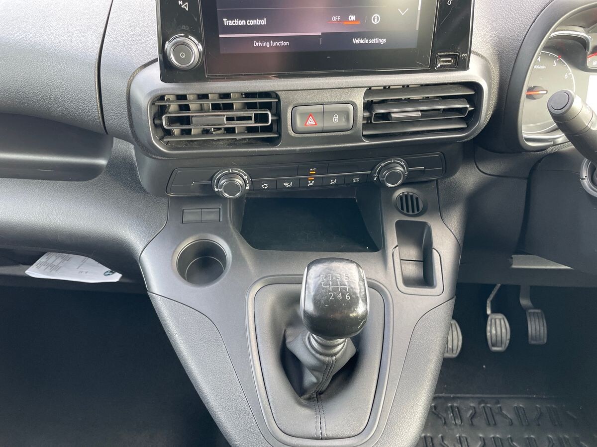 Used Vauxhall Combo Life 2022 for sale - 76483281: Photo 36