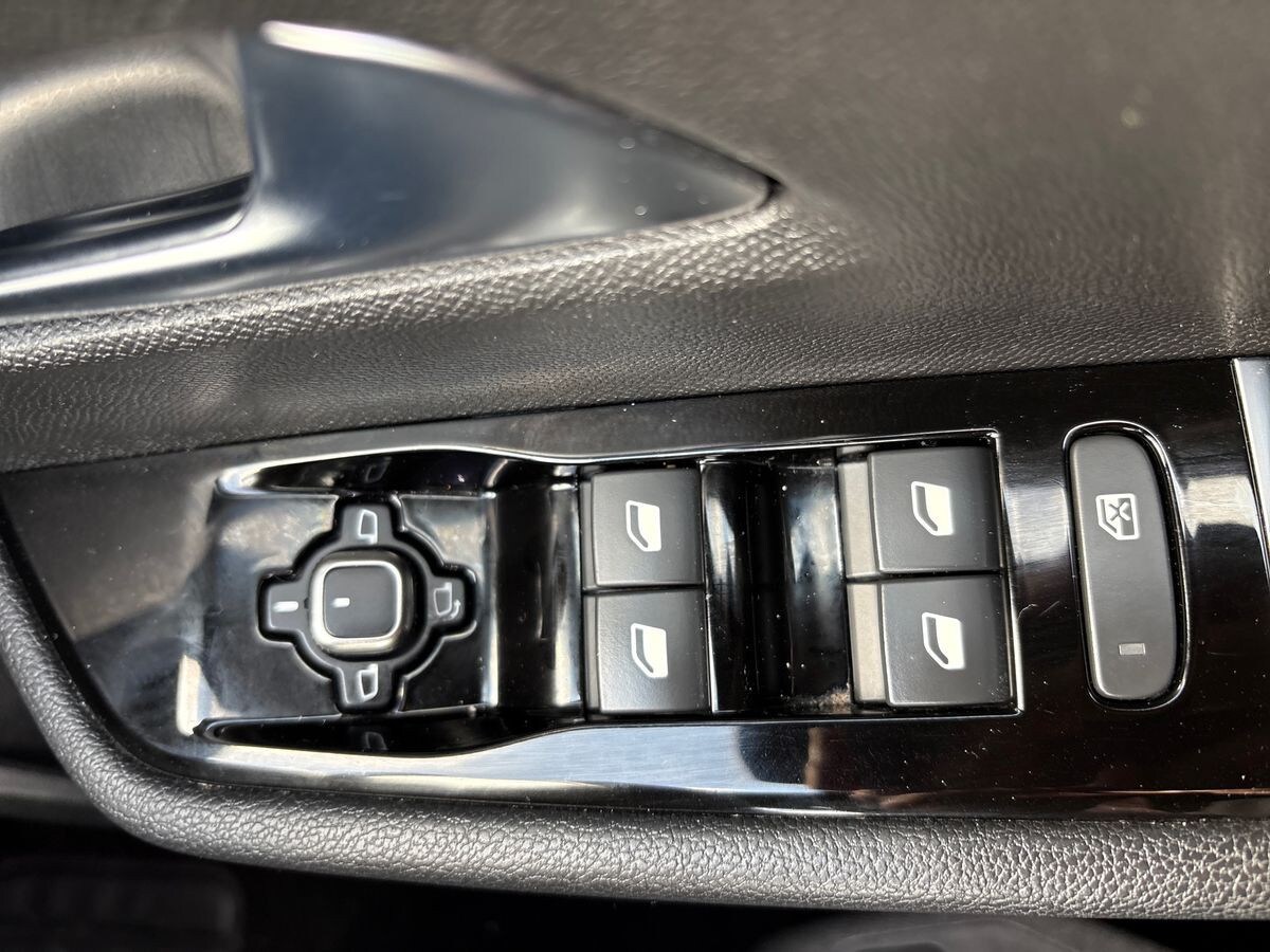 Used Vauxhall Astra 2023 for sale - 77357618: Photo 14