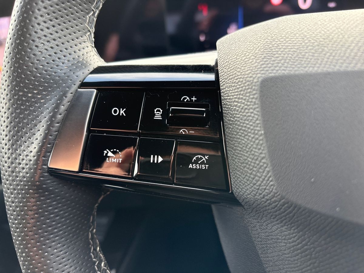 Used Vauxhall Astra 2023 for sale - 77357618: Photo 19