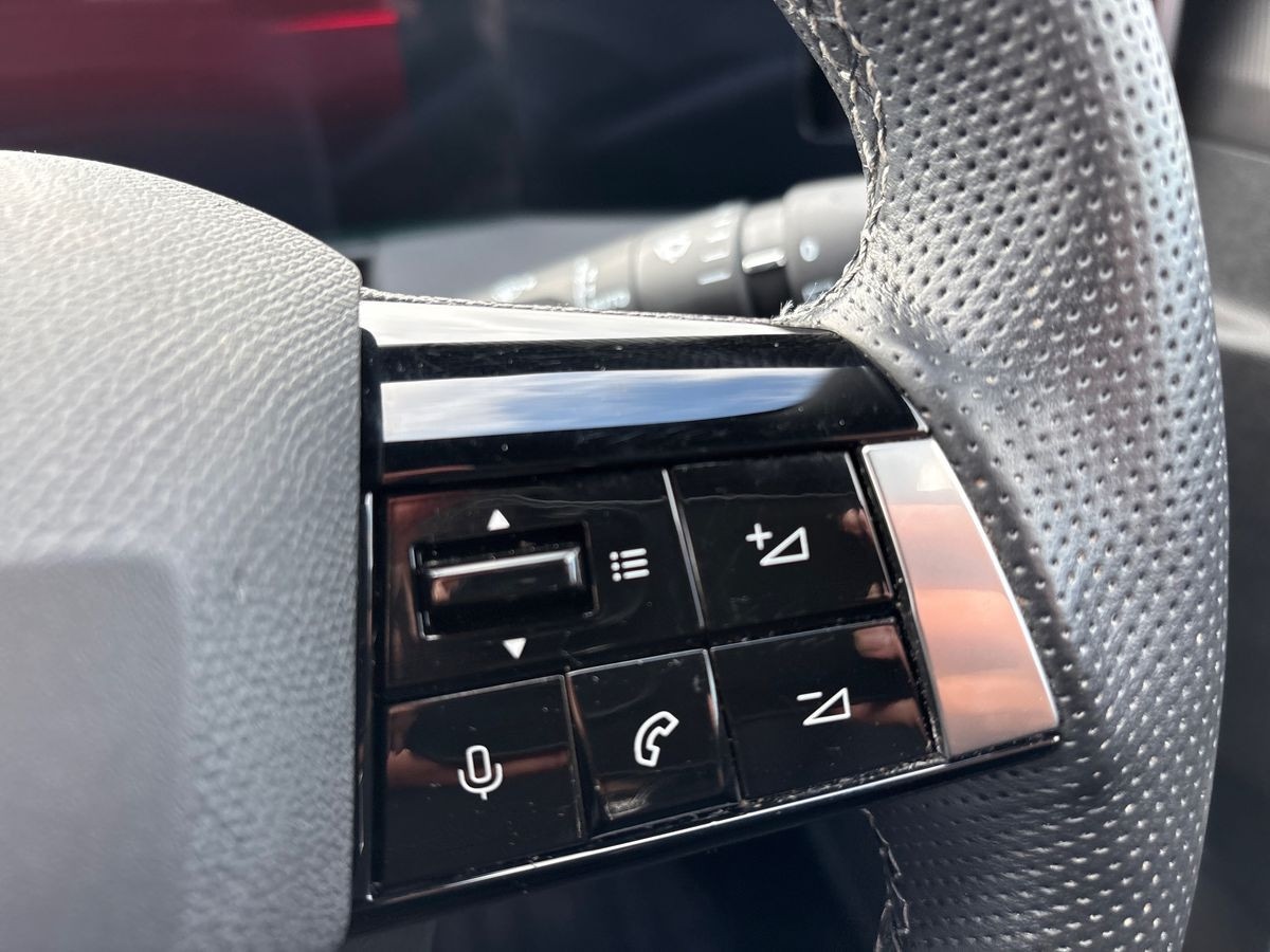 Used Vauxhall Astra 2023 for sale - 77357618: Photo 27