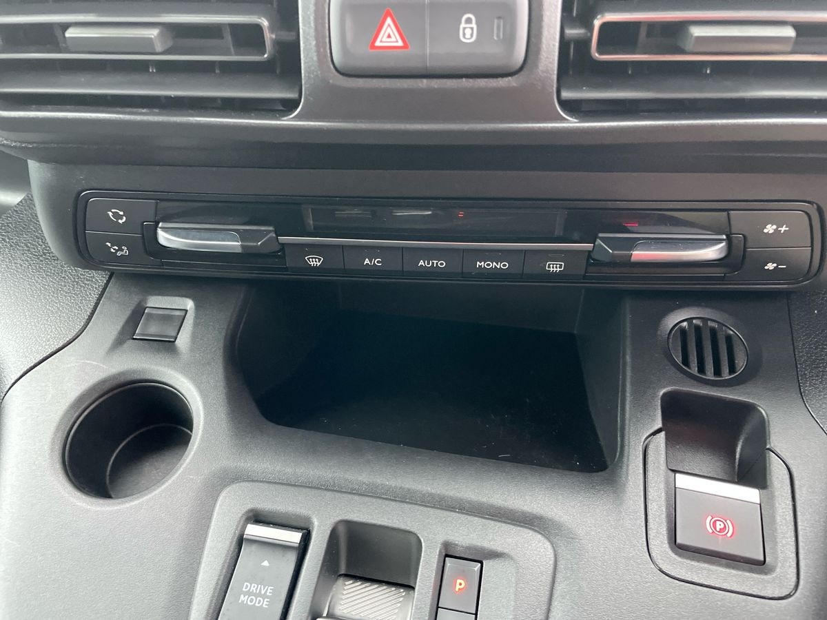 Used Vauxhall Combo Life 2023 for sale - 76837517: Photo 13