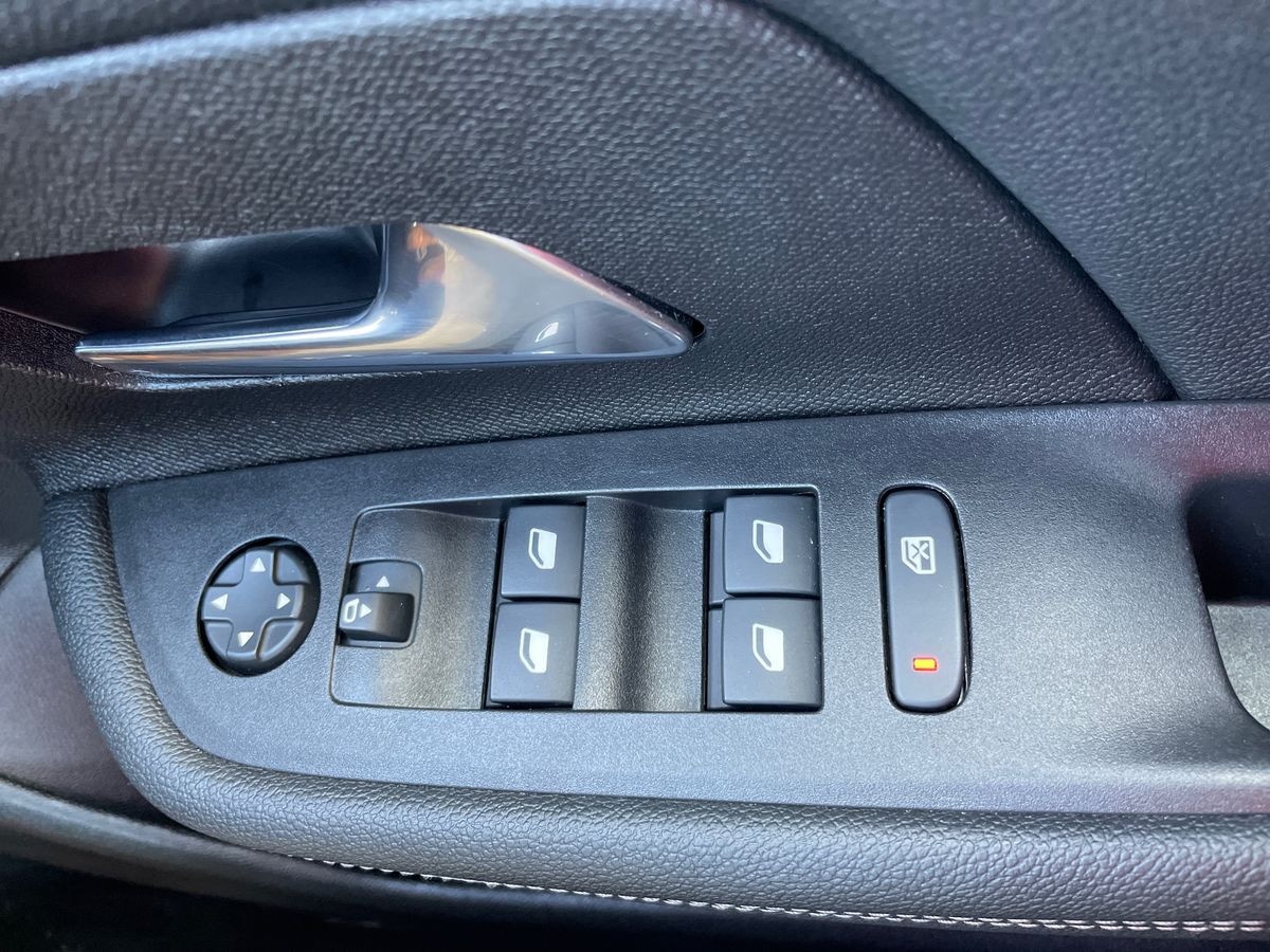 Used Vauxhall Mokka 2023 for sale - 76630439: Photo 14