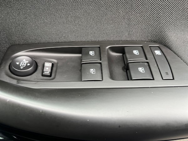 Used Vauxhall Astra 2018 for sale - 75349596: Photo 13