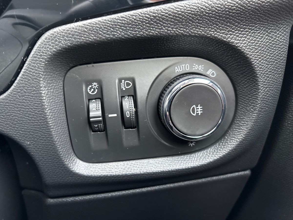 Used Vauxhall Corsa 2022 for sale - 77254235: Photo 31