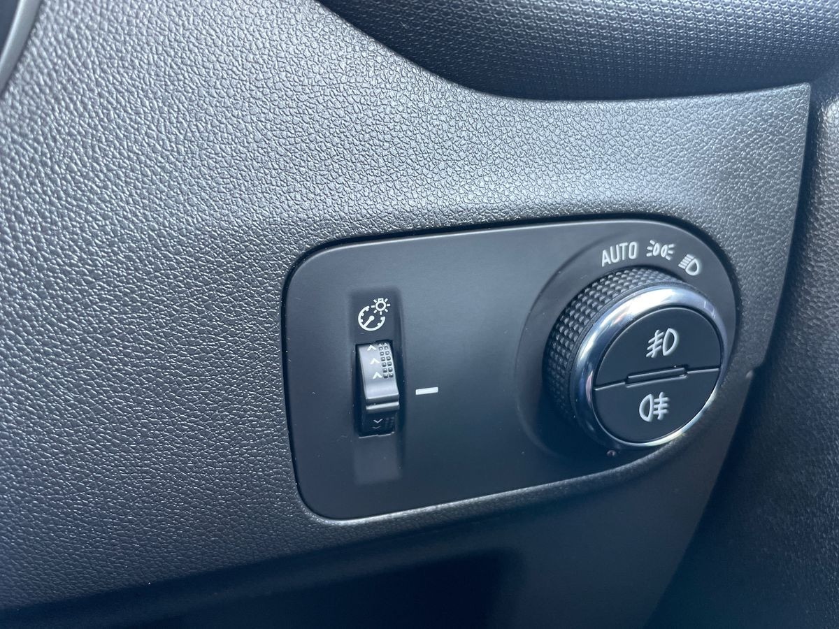 Used Vauxhall Crossland 2022 for sale - 76987149: Photo 29