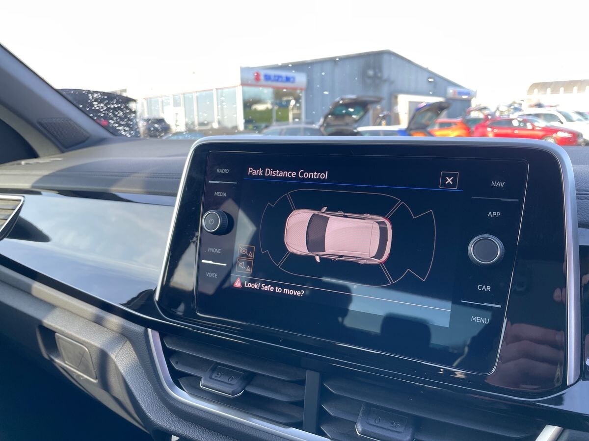 Used Volkswagen T-Roc 2023 for sale - 77906962: Photo 17