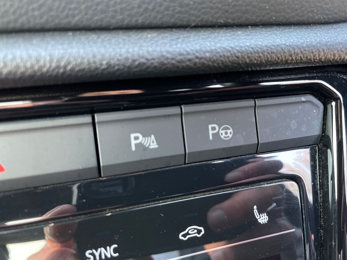 Used Volkswagen T-Roc 2023 for sale - 77906962: Photo 22