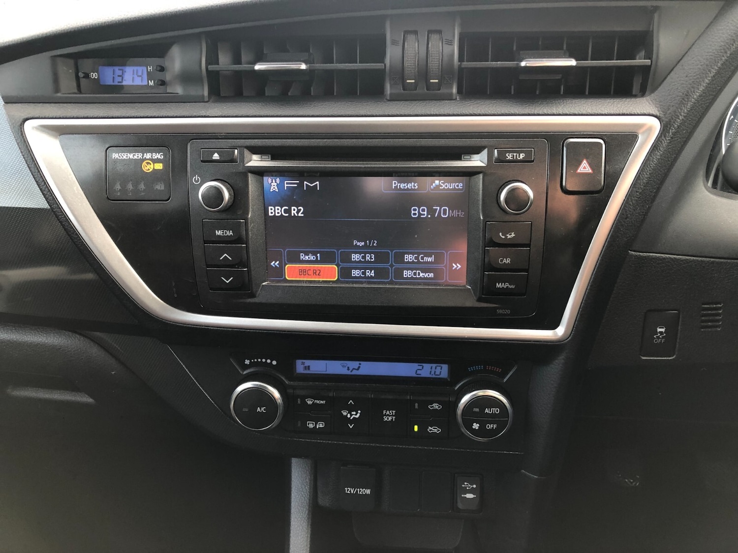 Used Toyota Auris 2013 for sale - 76575231: Photo 12