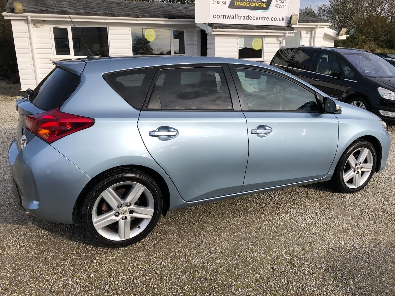 Used Toyota Auris 2013 for sale - 76575231: Photo 3