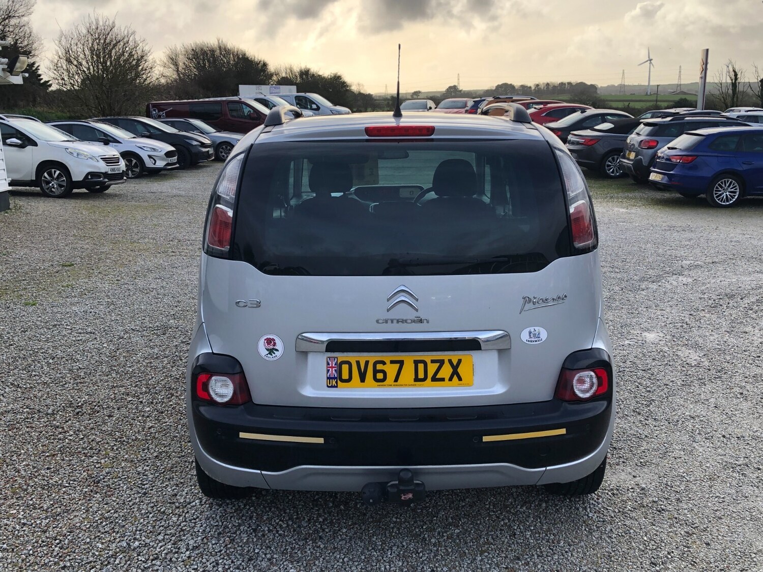 Used Citroen C3 Picasso 2017 for sale - 77526189: Photo 4