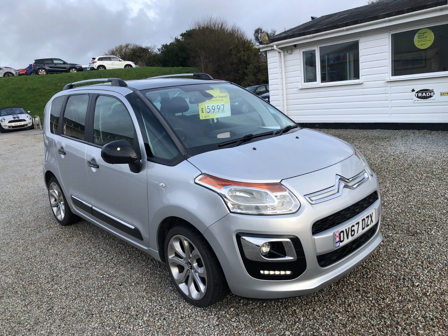 Used Citroen C3 Picasso 2017 for sale - 77526189: Photo 6