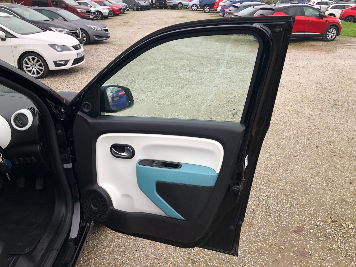 Used Renault Twingo 2016 for sale - 76704370: Photo 11