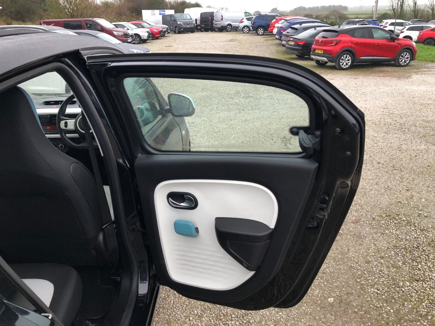 Used Renault Twingo 2016 for sale - 76704370: Photo 12