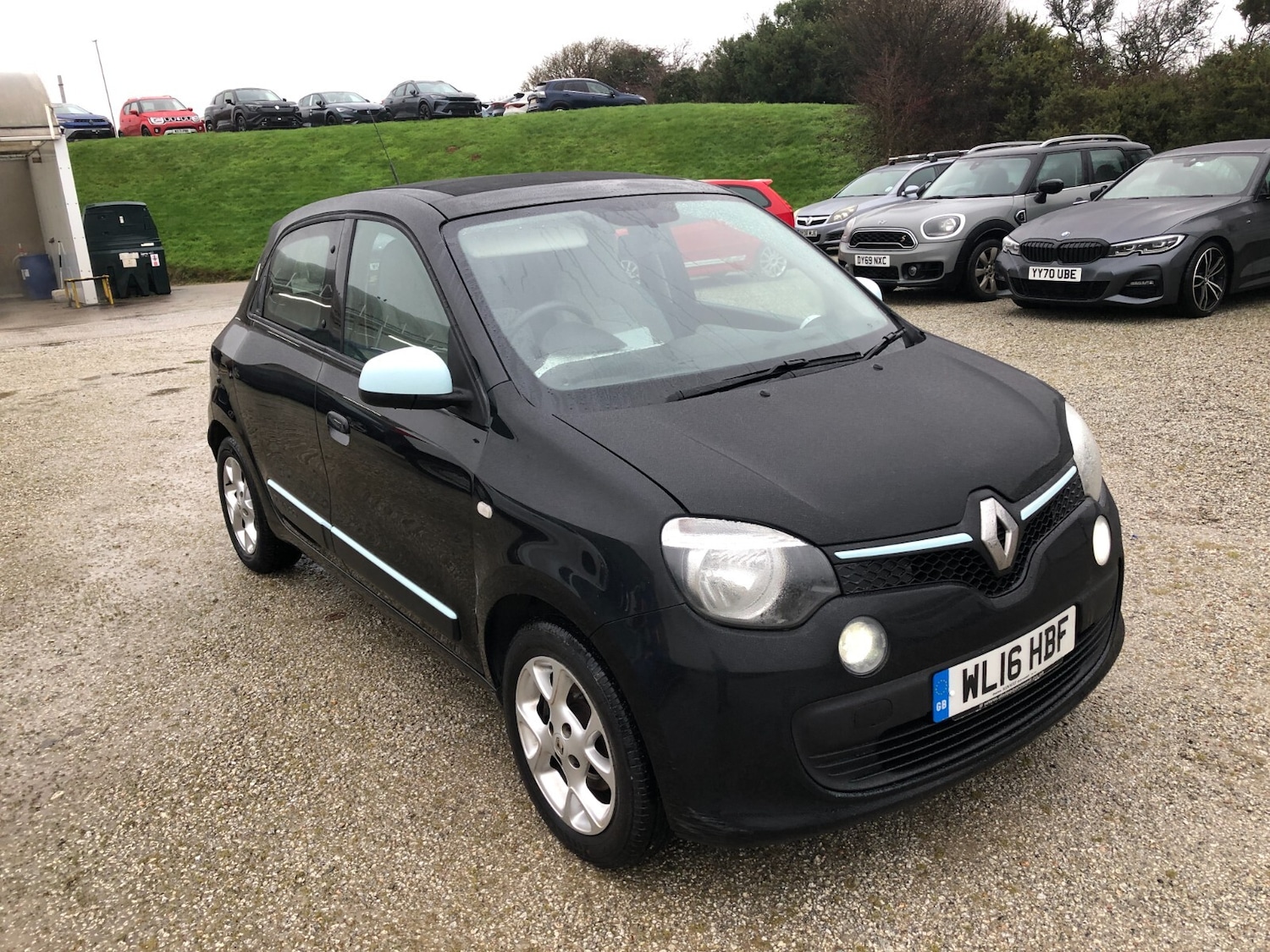 Used Renault Twingo 2016 for sale - 76704370: Photo 2