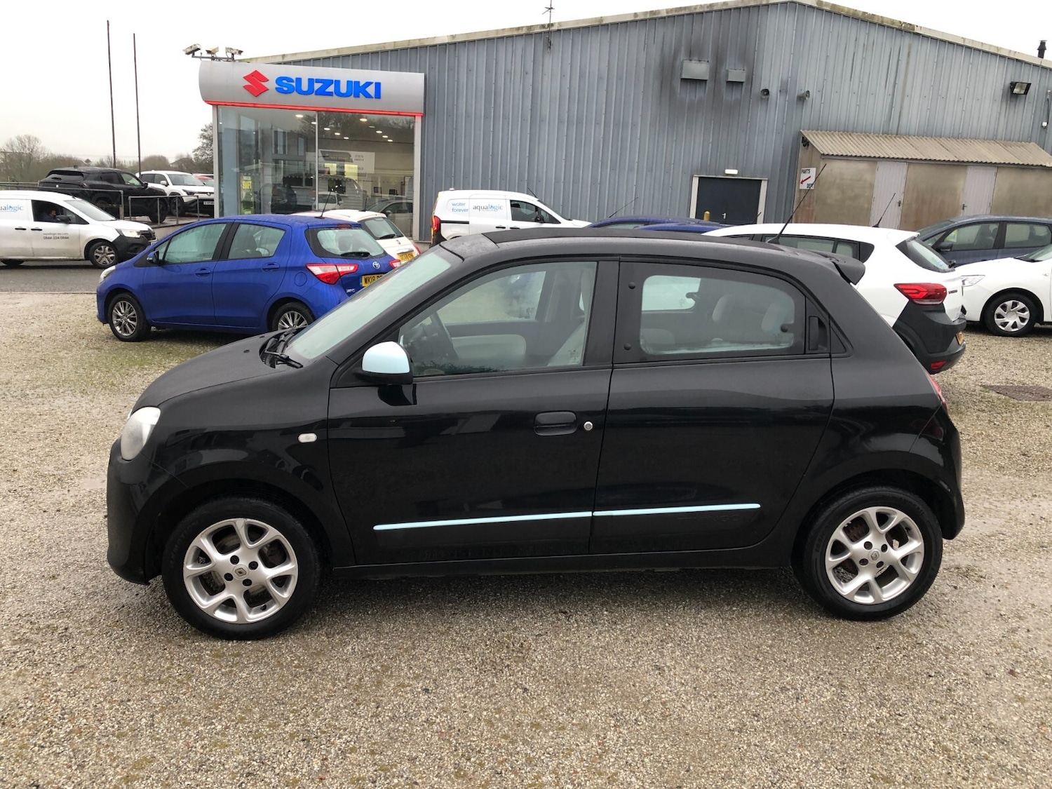 Used Renault Twingo 2016 for sale - 76704370: Photo 9