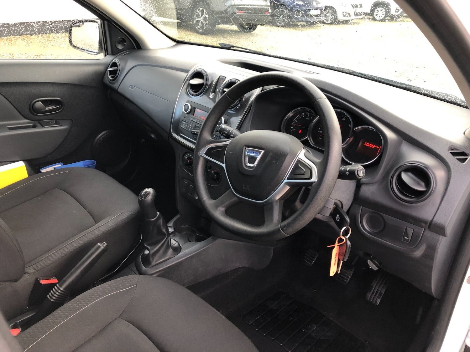 Used Dacia Sandero 2018 for sale - 76602902: Photo 11