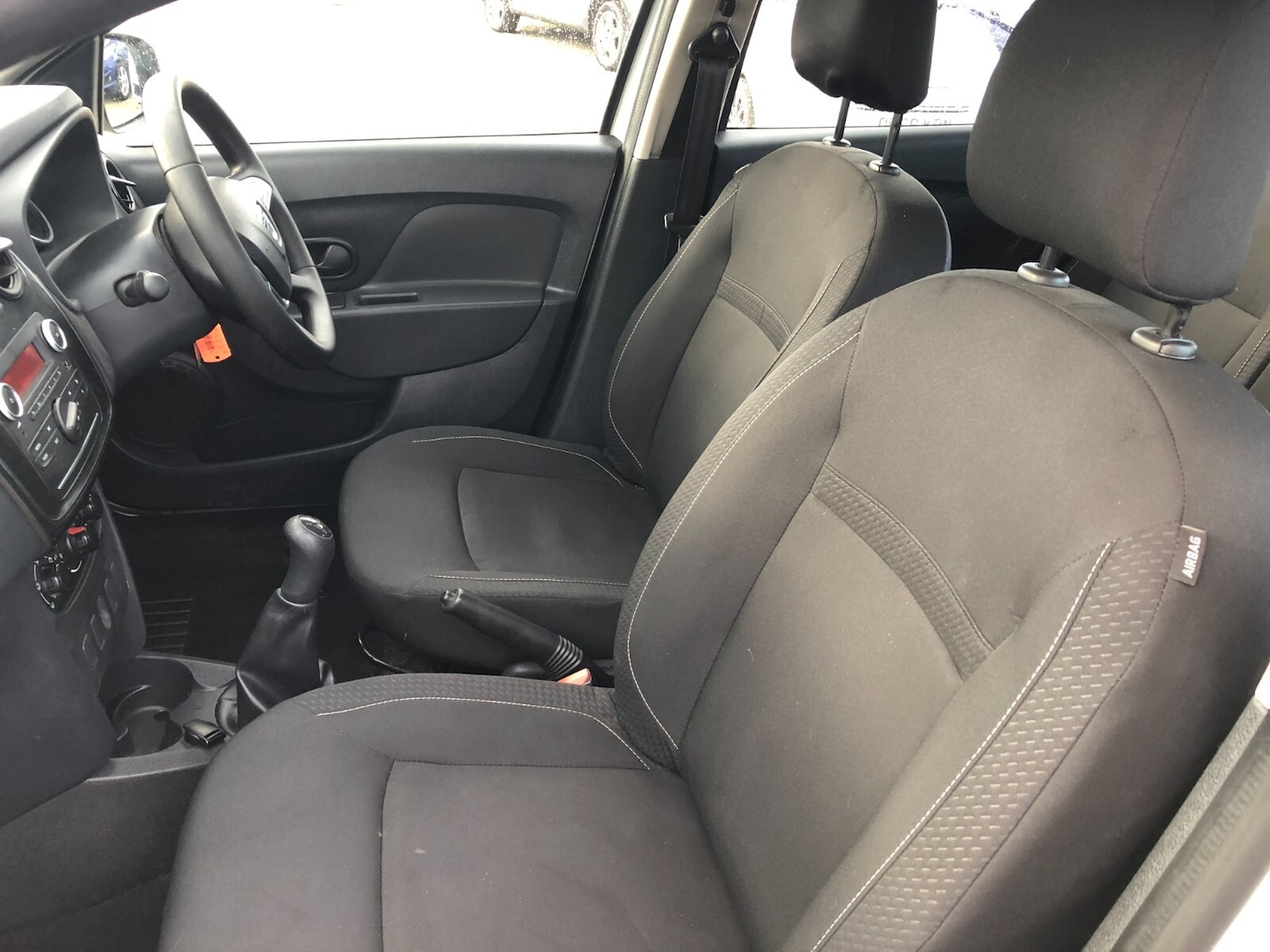 Used Dacia Sandero 2018 for sale - 76602902: Photo 13