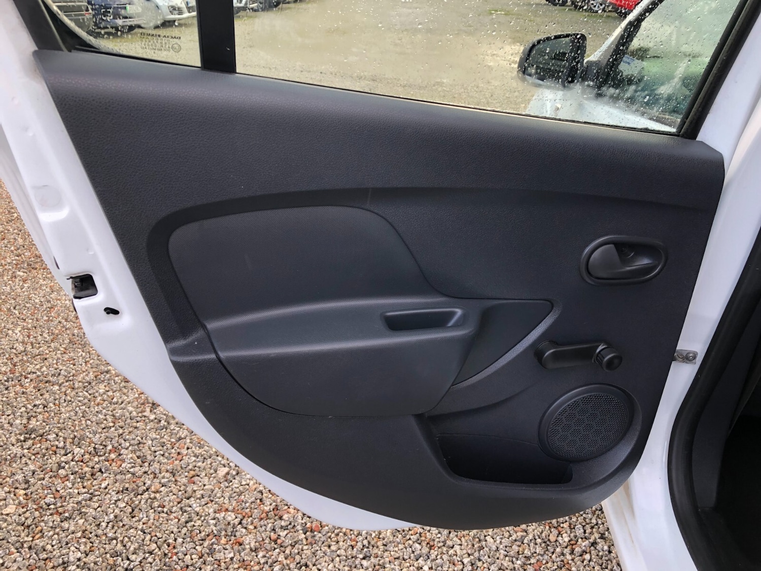 Used Dacia Sandero 2018 for sale - 76602902: Photo 17