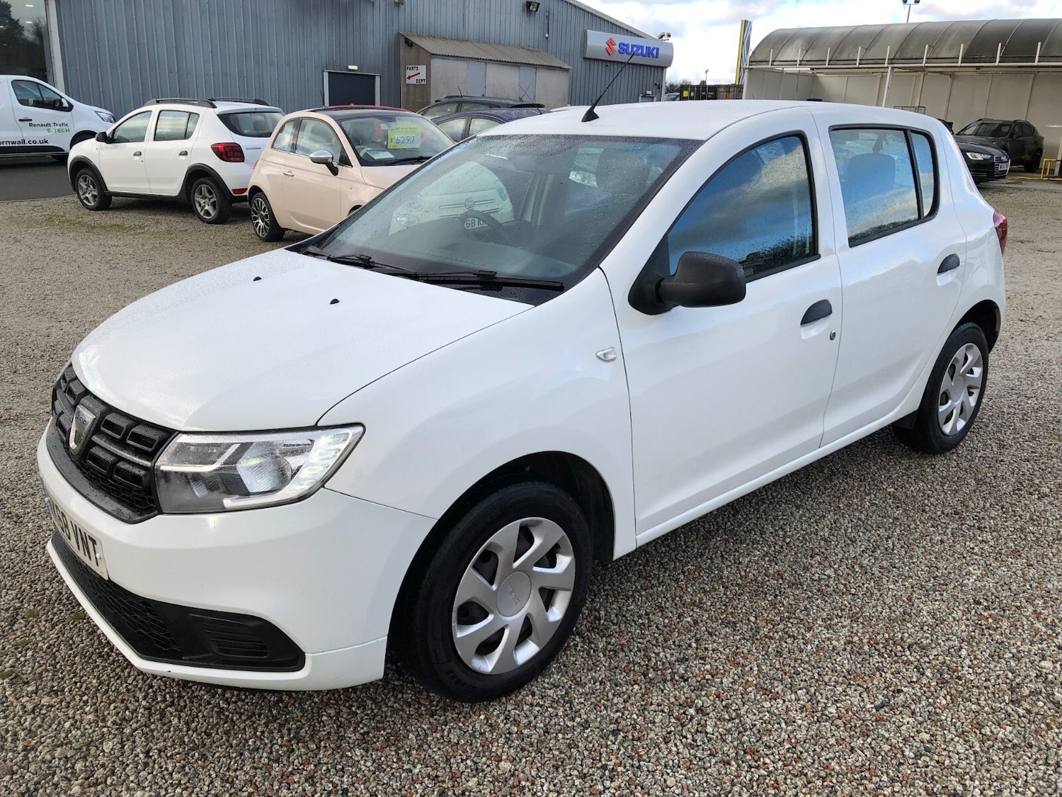 Used Dacia Sandero 2018 for sale - 76602902: Photo 2