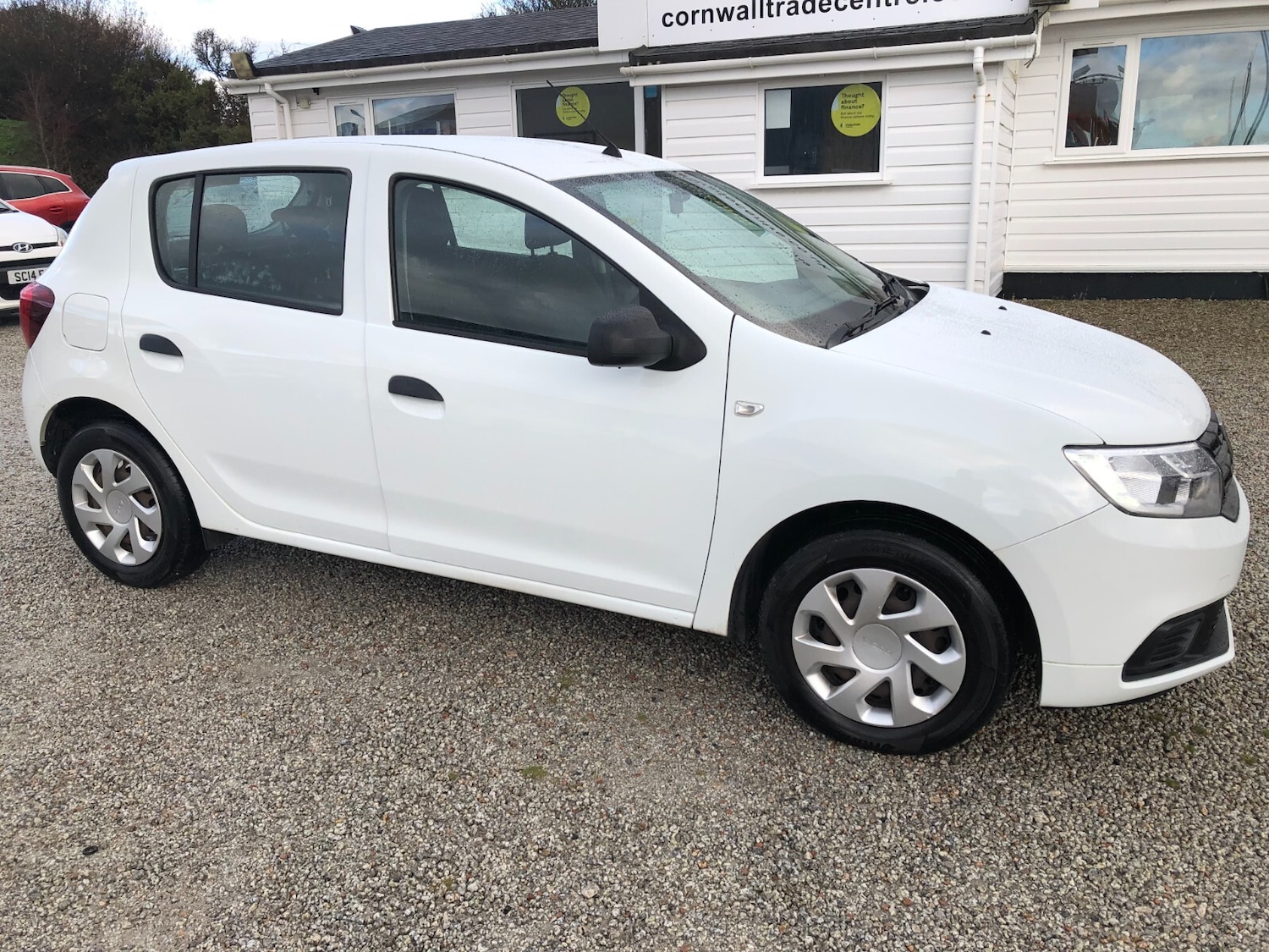 Used Dacia Sandero 2018 for sale - 76602902: Photo 3