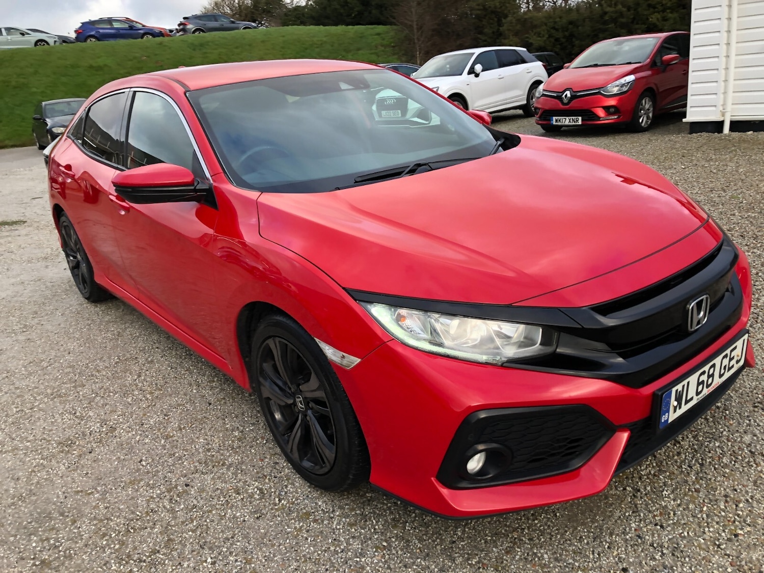 Used Honda Civic 2018 for sale - 77346832: Photo 1