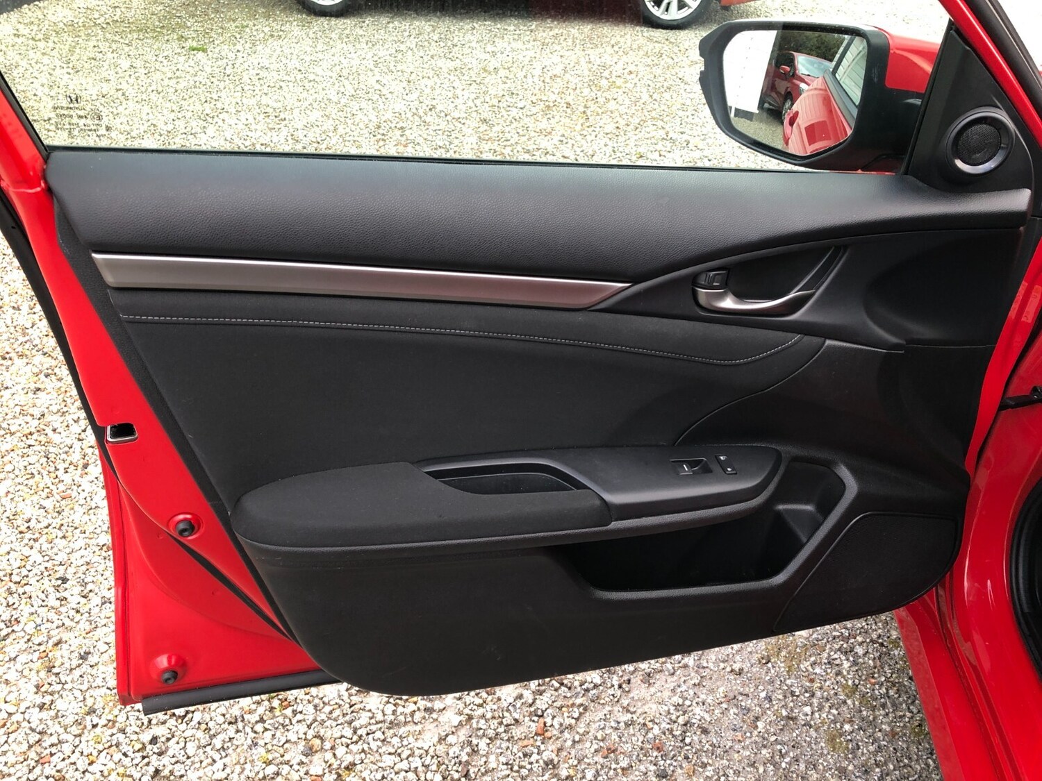 Used Honda Civic 2018 for sale - 77346832: Photo 17