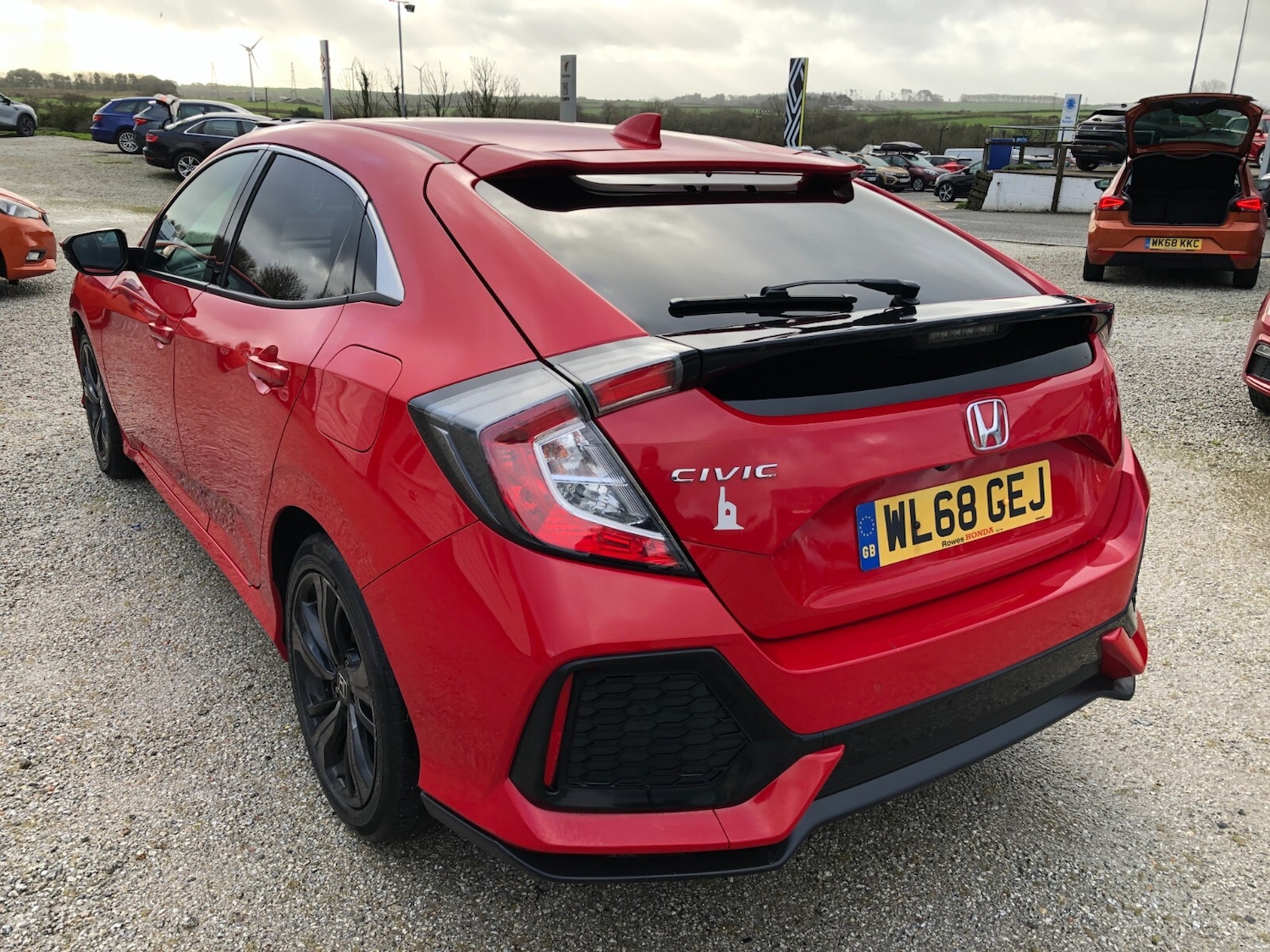 Used Honda Civic 2018 for sale - 77346832: Photo 4