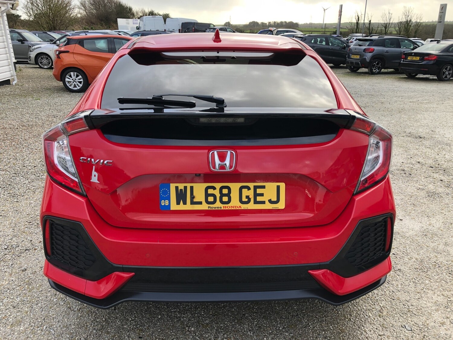 Used Honda Civic 2018 for sale - 77346832: Photo 8