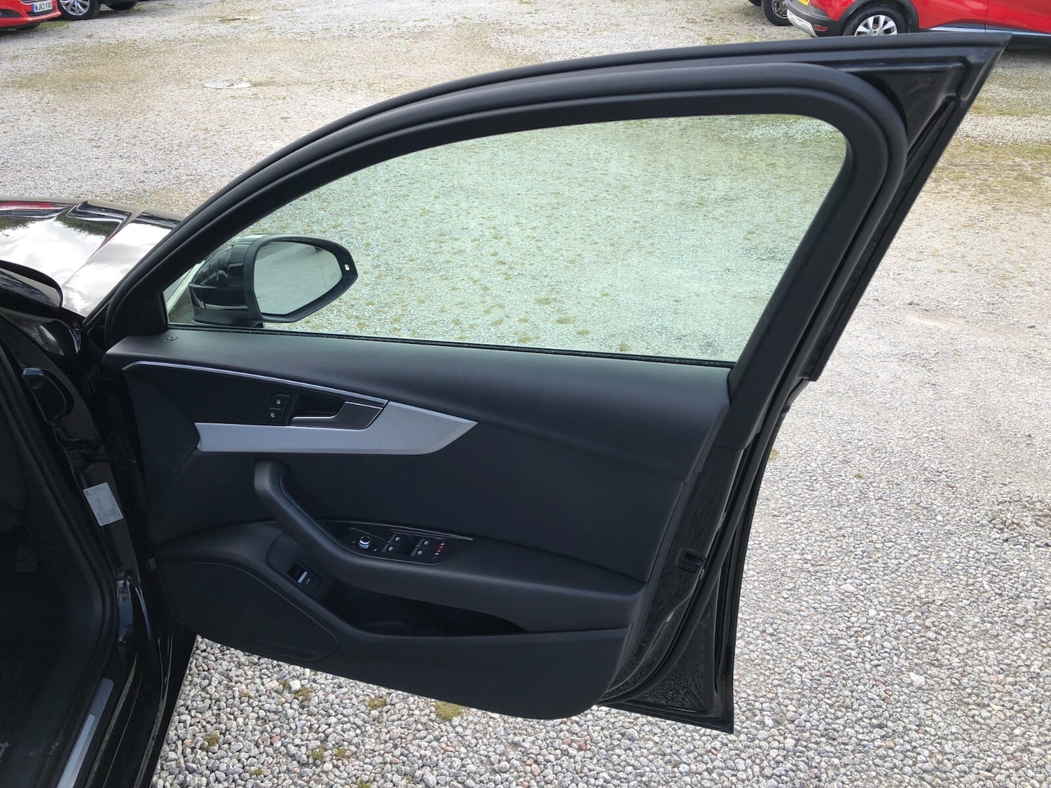 Used Audi A4 2018 for sale - 77339339: Photo 11